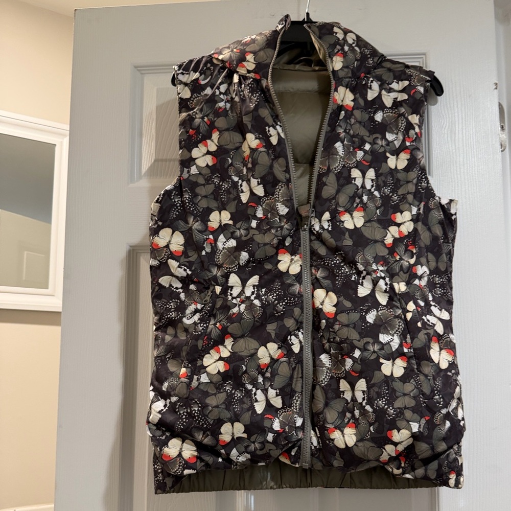 lululemon athletica Reversible Butterfly Puffer Vest